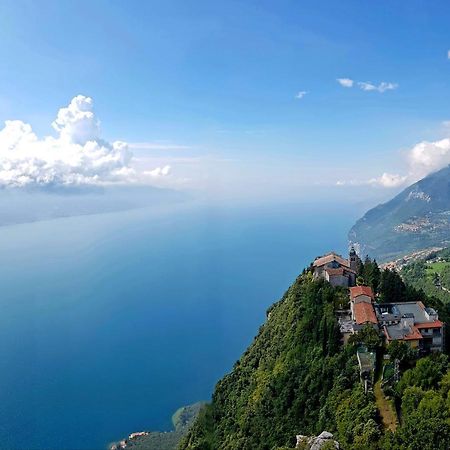 Appartamenti Benaco La Portella By Gardadomusmea Tignale Zewnętrze zdjęcie